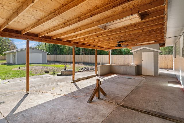 62 Winema Way, Medford, OR 97501