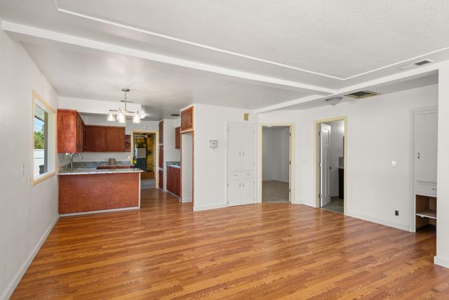 62 Winema Way, Medford, OR 97501