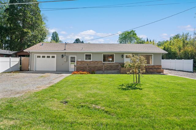 62 Winema Way, Medford, OR 97501
