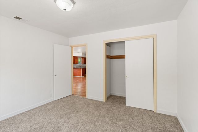 62 Winema Way, Medford, OR 97501