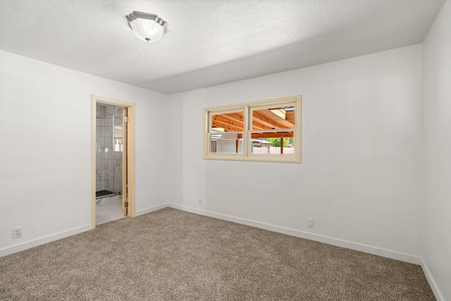 62 Winema Way, Medford, OR 97501