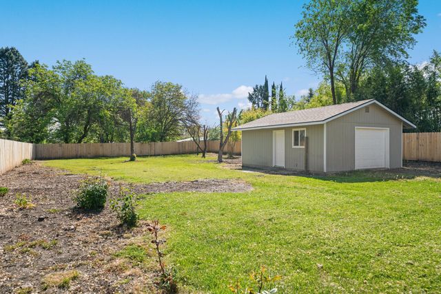 62 Winema Way, Medford, OR 97501