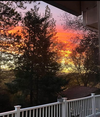 2055 Onion Flat Ct, Cool, CA 95614