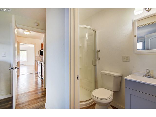 2787 MARYLAND St, Longview, WA 98632