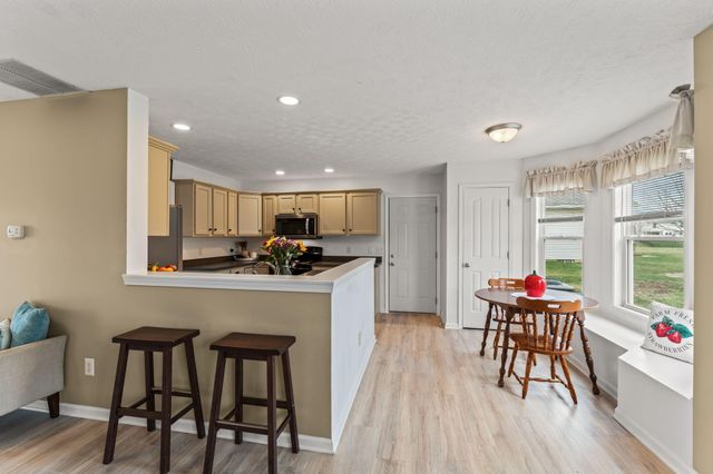 1371 Edinburgh Drive 1371 Edinburgh Drive, Troy, OH 45373