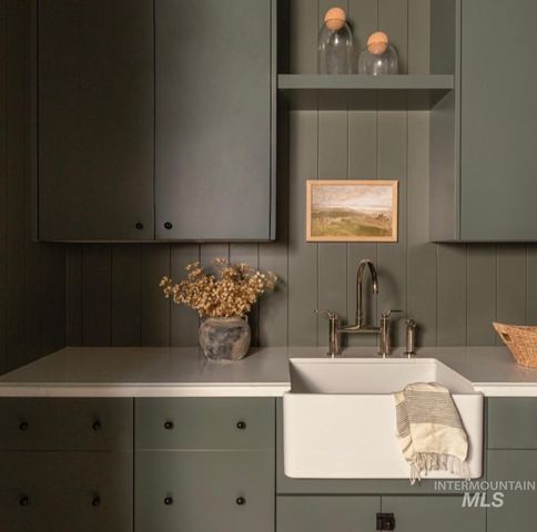 2165 N Palaestra Ave, Eagle, ID 83616