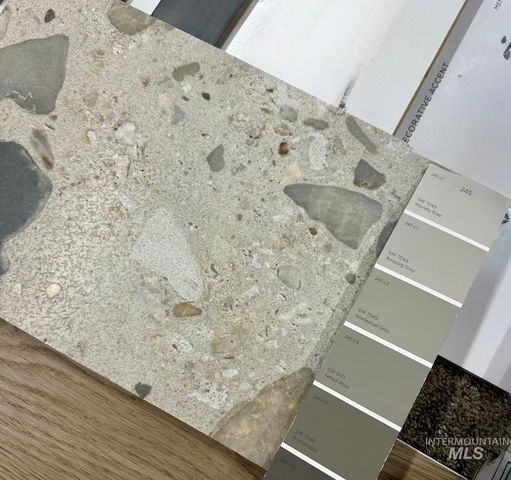 2165 N Palaestra Ave, Eagle, ID 83616