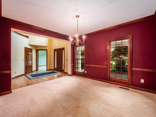 2702 Northmont Drive, Blacklick, OH 43004