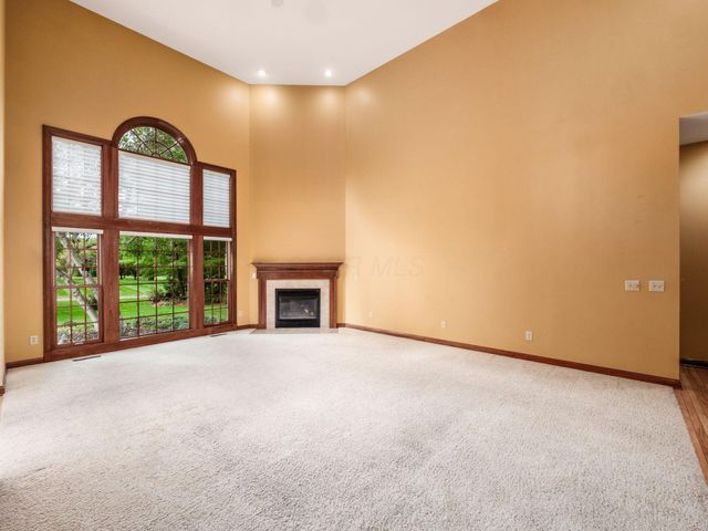 2702 Northmont Drive, Blacklick, OH 43004