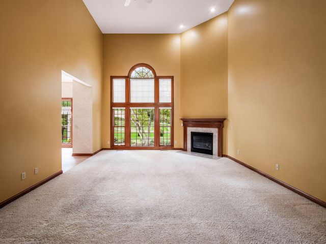 2702 Northmont Drive, Blacklick, OH 43004