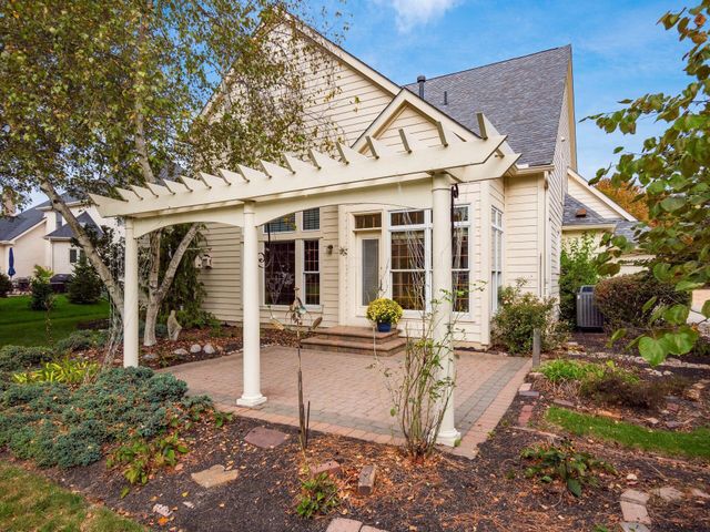 2702 Northmont Drive, Blacklick, OH 43004