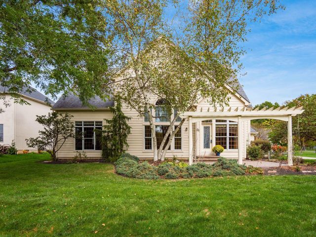 2702 Northmont Drive, Blacklick, OH 43004