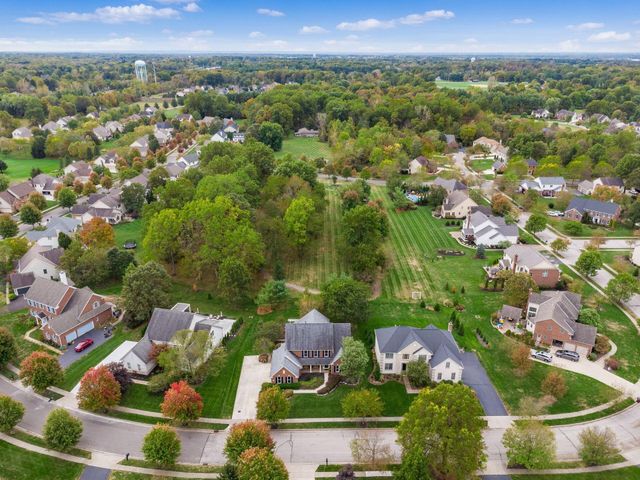 2702 Northmont Drive, Blacklick, OH 43004