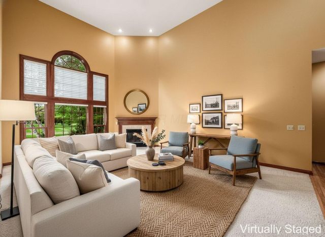 2702 Northmont Drive, Blacklick, OH 43004