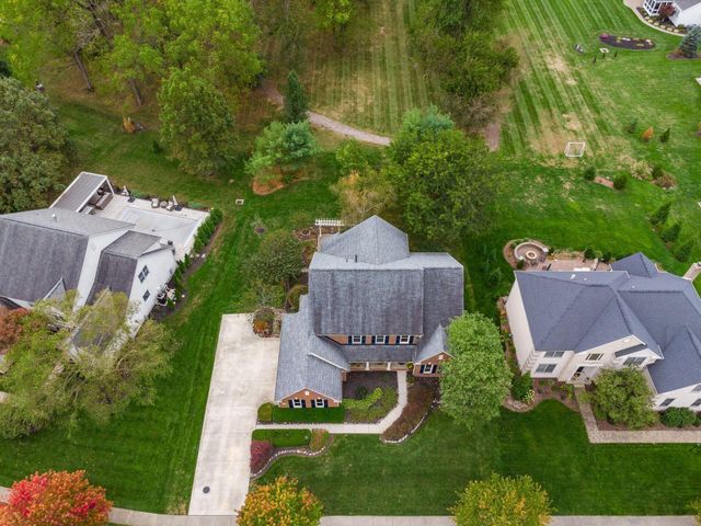 2702 Northmont Drive, Blacklick, OH 43004