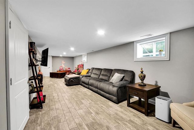 1720 63rd Street, Downers Grove, IL 60516