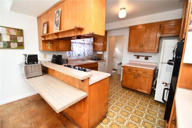 1007 W 213th, Torrance, CA 90502