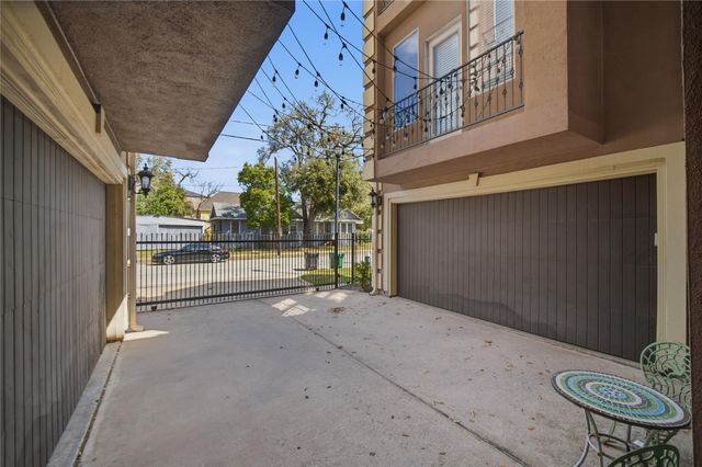 1316 Cleburne Street B, Houston, TX 77004