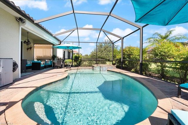 1987 Fairmont LN, Naples, FL 34120