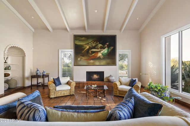 84 Biltmore Estates --, Phoenix, AZ 85016