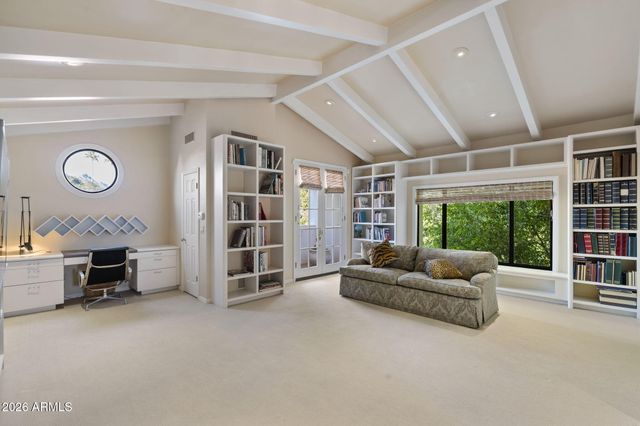 84 Biltmore Estates --, Phoenix, AZ 85016