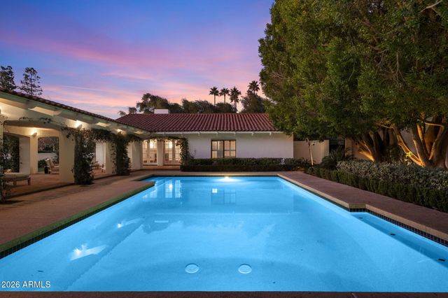 84 Biltmore Estates --, Phoenix, AZ 85016