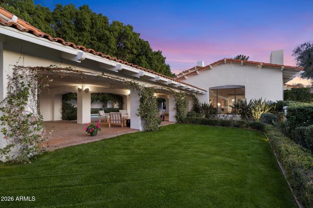 84 Biltmore Estates --, Phoenix, AZ 85016