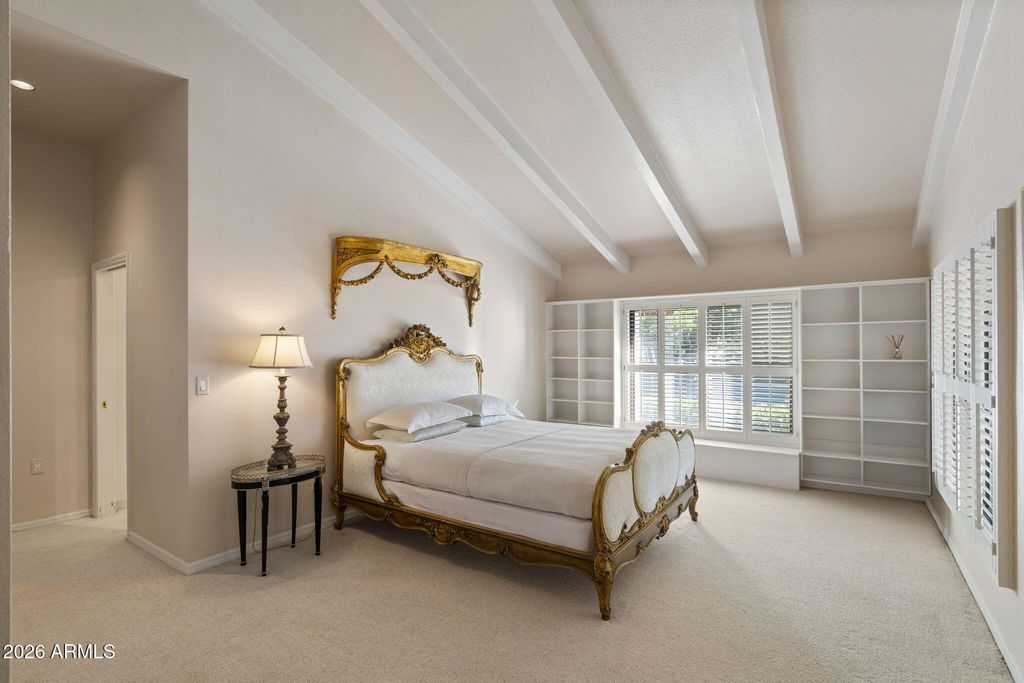 Image 43 of property listing at 84 Biltmore Estates --, Phoenix, AZ 85016