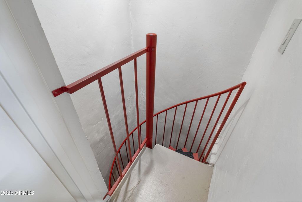 Image 48 of property listing at 84 Biltmore Estates --, Phoenix, AZ 85016