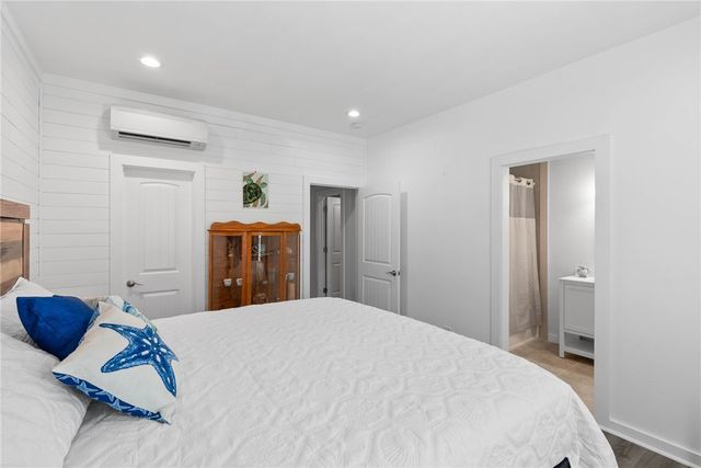 121 Las Palmas Dr, Corpus Christi, TX 78418