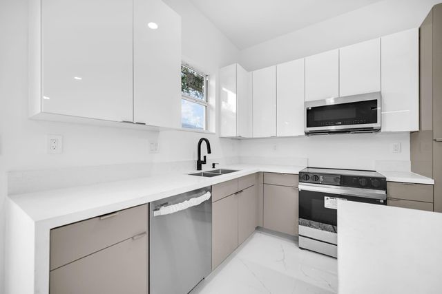 2531 NW 14th Court, Fort Lauderdale, FL 33311