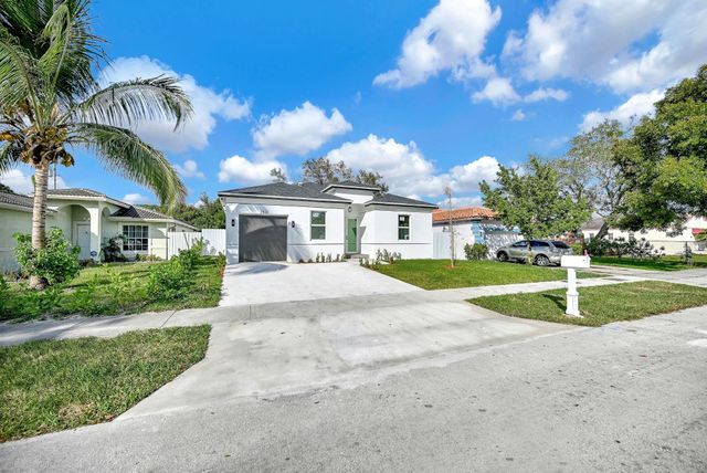 2531 NW 14th Court, Fort Lauderdale, FL 33311
