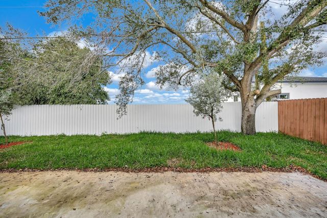 2531 NW 14th Court, Fort Lauderdale, FL 33311