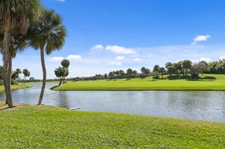 2435 Presidential Way E, West Palm Beach, FL 33401