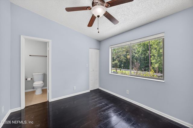 7701 BAYMEADOWS Circle W 1074, Jacksonville, FL 32256