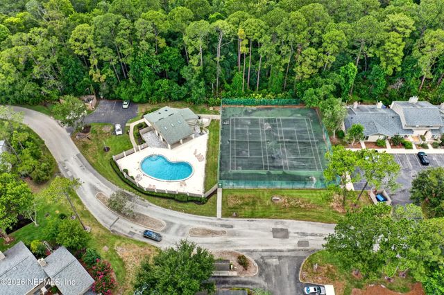 7701 BAYMEADOWS Circle W 1074, Jacksonville, FL 32256