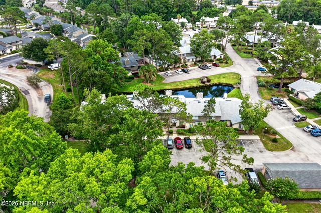7701 BAYMEADOWS Circle W 1074, Jacksonville, FL 32256