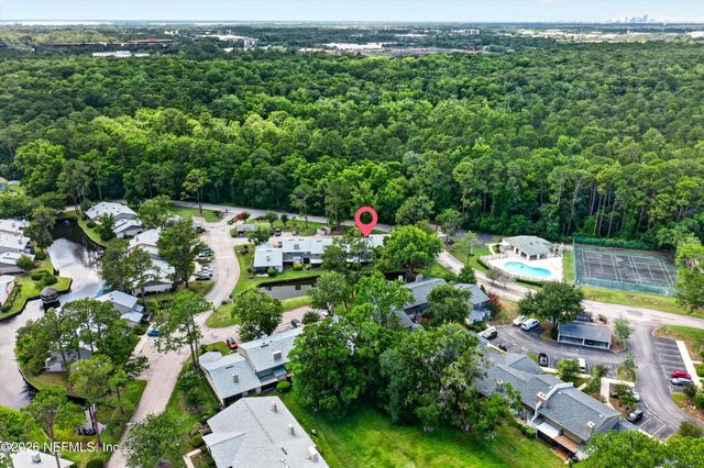 7701 BAYMEADOWS Circle W 1074, Jacksonville, FL 32256