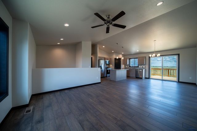 417 CONSTITUTION BLVD, Box Elder, SD 57719