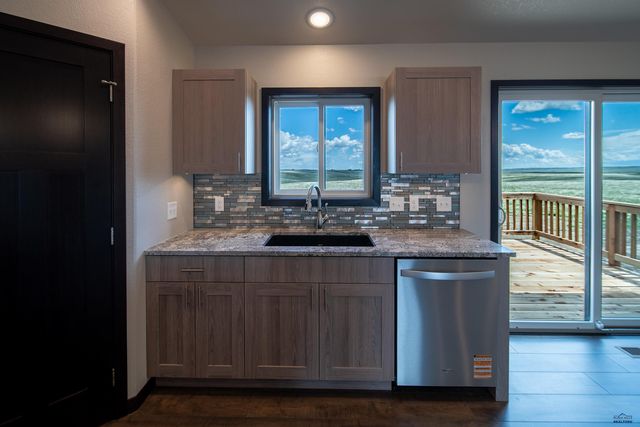 417 CONSTITUTION BLVD, Box Elder, SD 57719