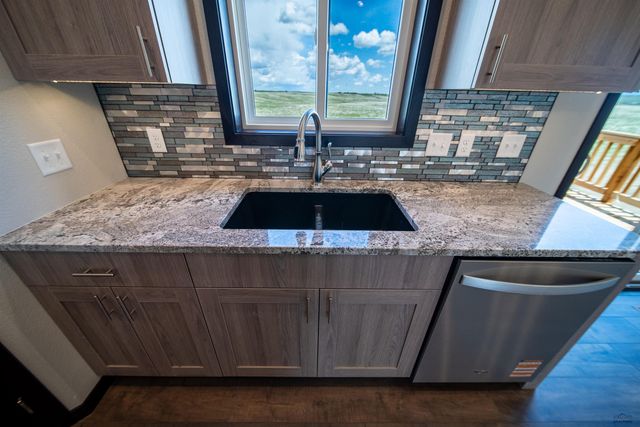 417 CONSTITUTION BLVD, Box Elder, SD 57719