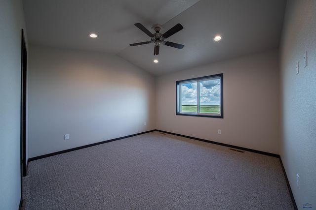 417 CONSTITUTION BLVD, Box Elder, SD 57719