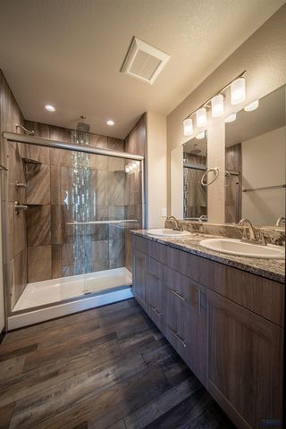 417 CONSTITUTION BLVD, Box Elder, SD 57719