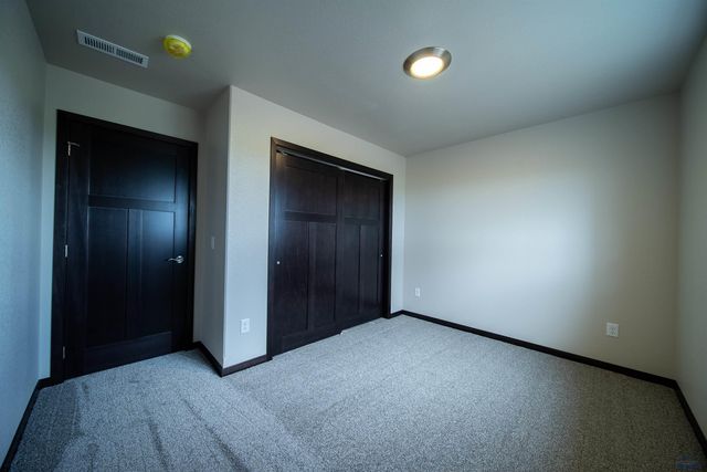 417 CONSTITUTION BLVD, Box Elder, SD 57719