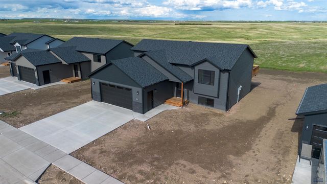 417 CONSTITUTION BLVD, Box Elder, SD 57719