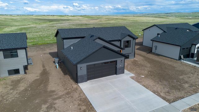417 CONSTITUTION BLVD, Box Elder, SD 57719