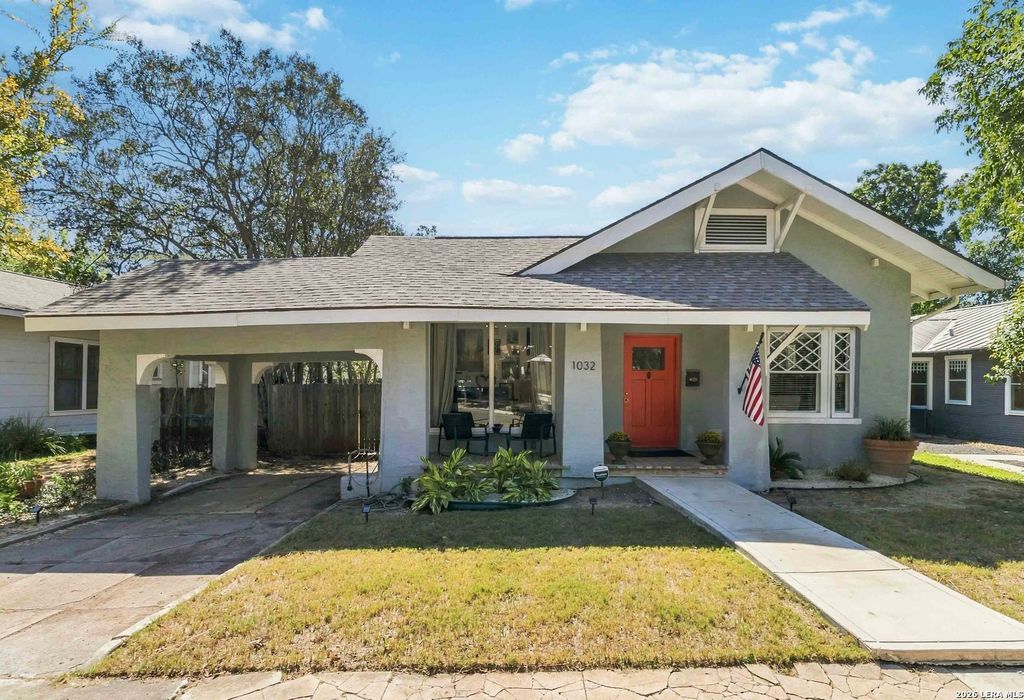 1032 W Craig Pl, San Antonio, TX 78201