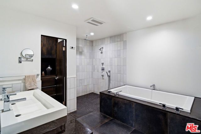 3581 Avenida Del Sol, Studio City (los Angeles), CA 91604