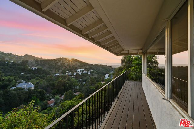 3581 Avenida Del Sol, Studio City (los Angeles), CA 91604