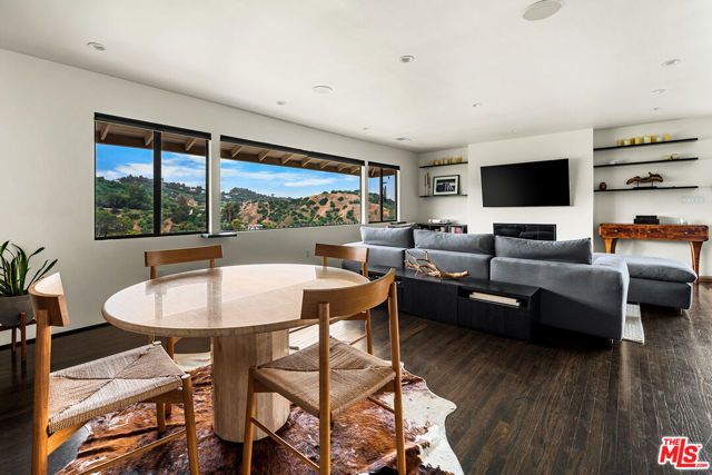 3581 Avenida Del Sol, Studio City (los Angeles), CA 91604